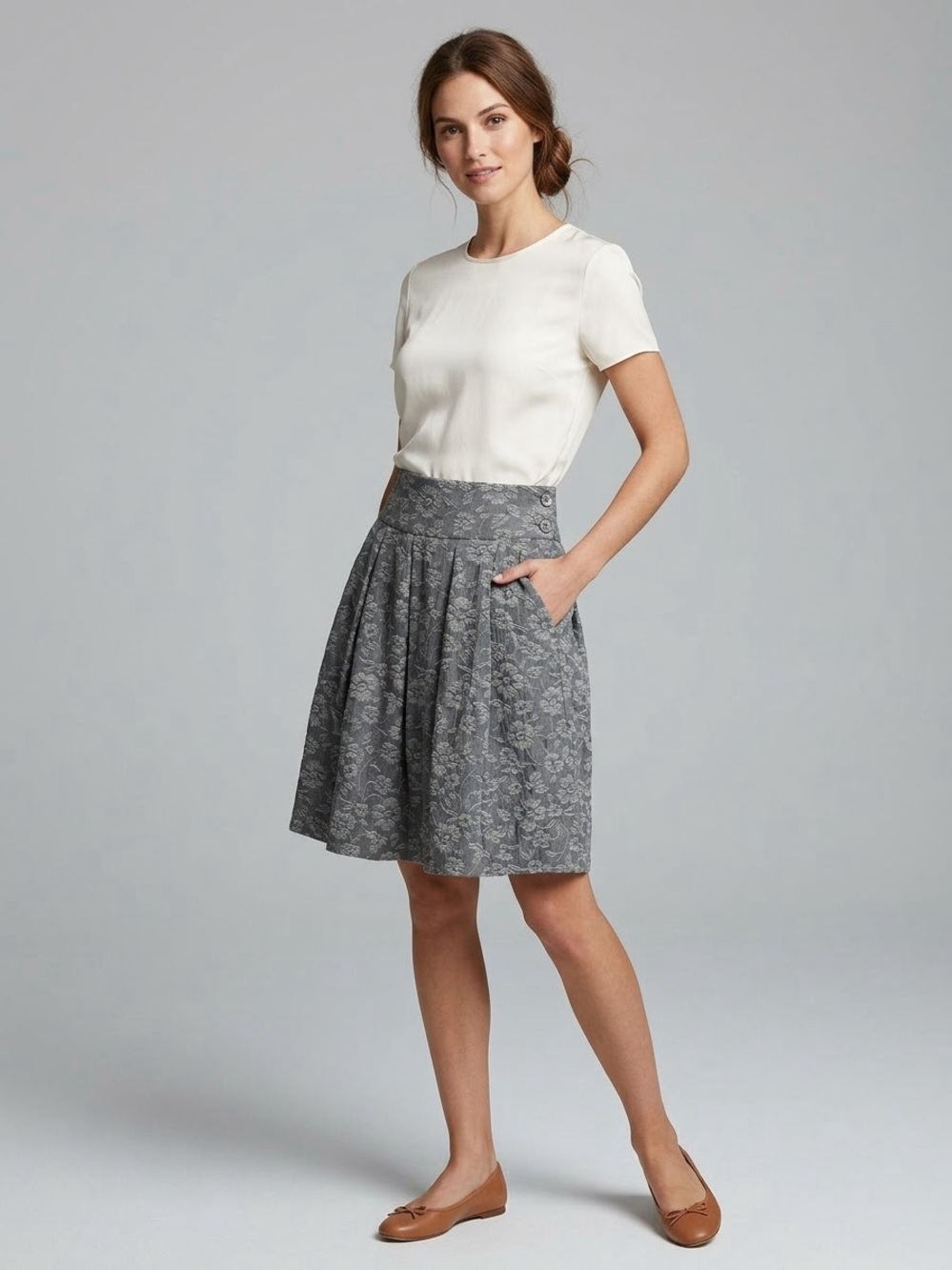 Vintage Vivian Shyu Gray Floral Jacquard Box-Pleated Skirt - Size Medium